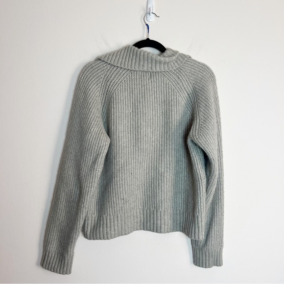 H&M Ribbed Knit Quarter Zip Sweater Pullover - Picture 6 of 6